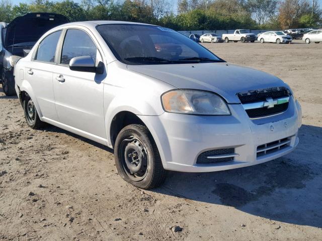 KL1TD56E49B404221 - 2009 CHEVROLET AVEO LS SILVER photo 1