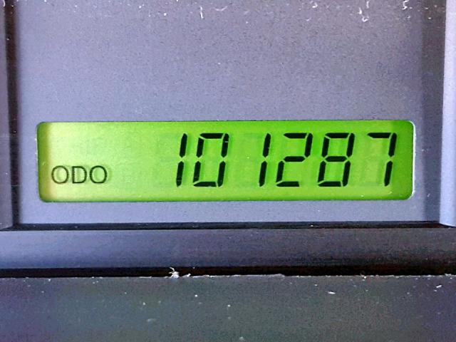 KL1TD56E49B404221 - 2009 CHEVROLET AVEO LS SILVER photo 8