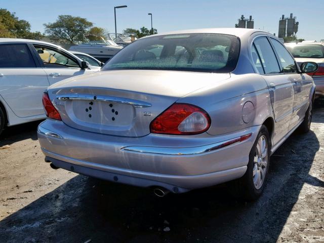 SAJEA51D22XC49805 - 2002 JAGUAR X-TYPE 2.5 SILVER photo 4