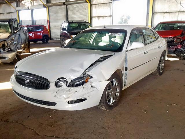 2G4WE567951321880 - 2005 BUICK LACROSSE C WHITE photo 2