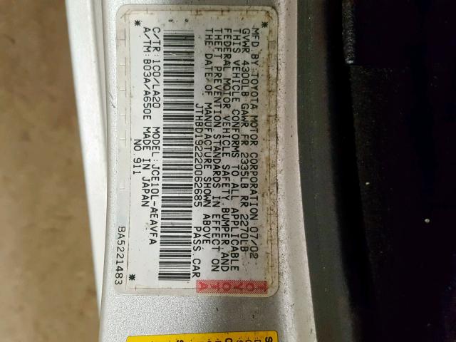 JTHBD192220062685 - 2002 LEXUS IS 300 GRAY photo 10