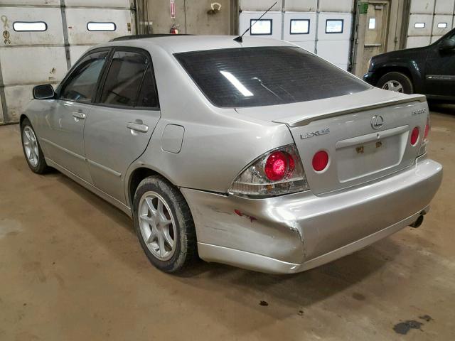 JTHBD192220062685 - 2002 LEXUS IS 300 GRAY photo 3