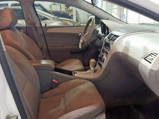 1G1ZA5E13BF134397 - 2011 CHEVROLET MALIBU LS თეთრი ფოტო 5