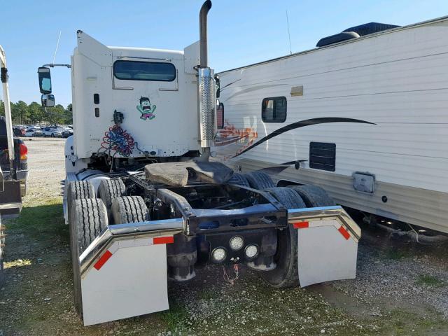 1FUJA6CG64DM86267 - 2004 FREIGHTLINER CONVENTION WHITE photo 3