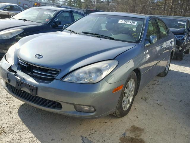 JTHBA30G740007018 - 2004 LEXUS ES 330 GRAY photo 2