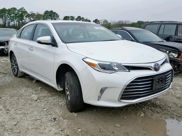4T1BK1EB3JU273233 - 2018 TOYOTA AVALON XLE WHITE photo 1