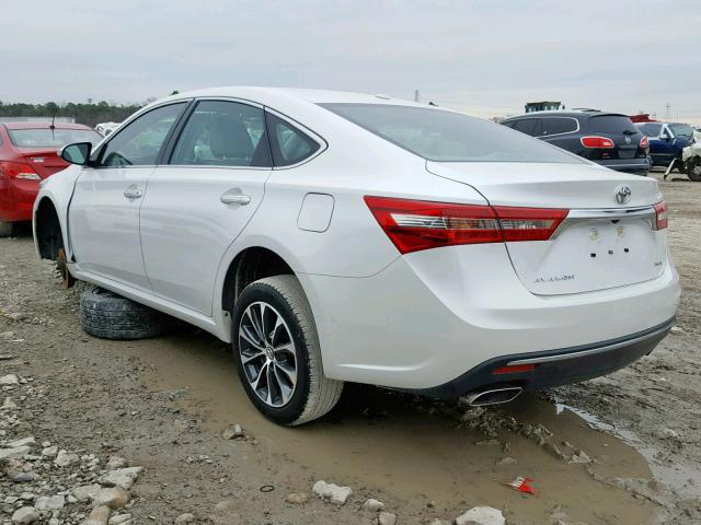 4T1BK1EB3JU273233 - 2018 TOYOTA AVALON XLE WHITE photo 3