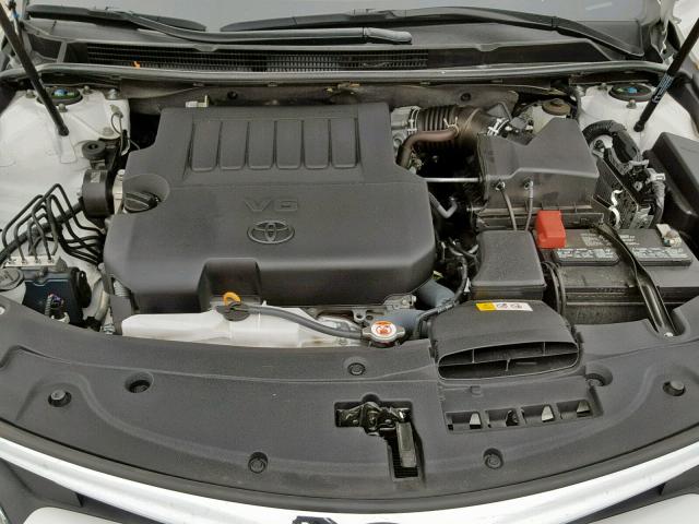4T1BK1EB3JU273233 - 2018 TOYOTA AVALON XLE WHITE photo 7