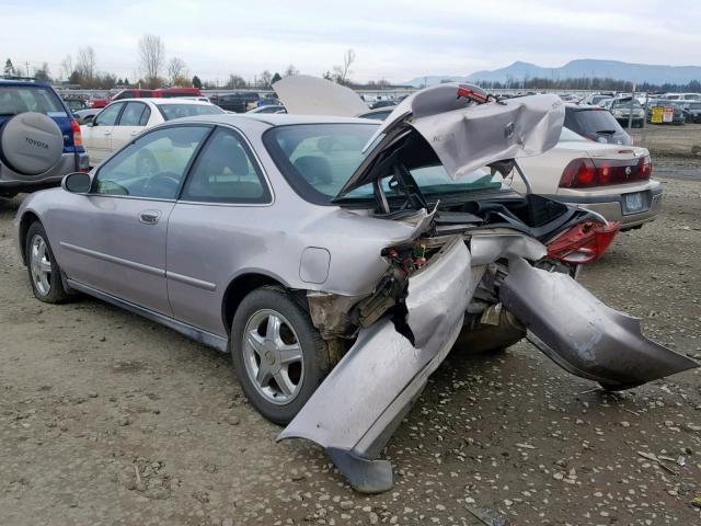 19UYA1254VL005093 - 1997 ACURA 2.2CL Gümüş fotoğraf 3