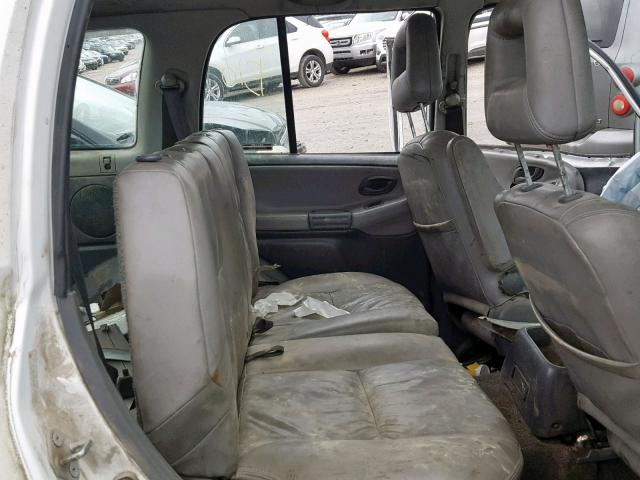 2CNBJ634026933345 - 2002 CHEVROLET TRACKER LT WHITE photo 6