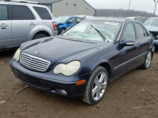 WDBRF64J91F081816 - 2001 MERCEDES-BENZ C 320 BLUE photo 2