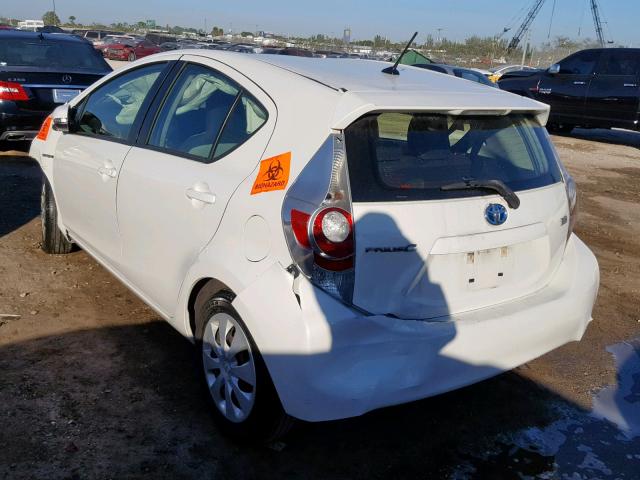 JTDKDTB39C1515017 - 2012 TOYOTA PRIUS C WHITE photo 3