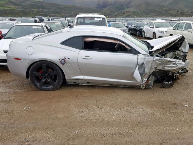 2G1FA1EV6A9205419 - 2010 CHEVROLET CAMARO LS SILVER photo 9