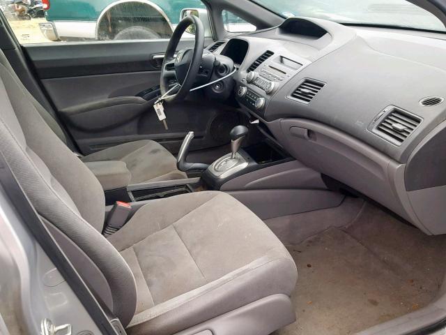 2HGFA16596H516878 - 2006 HONDA CIVIC LX SILVER photo 5