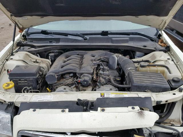 2C3LA53G08H224932 - 2008 CHRYSLER 300 TOURIN 白色 照片 7
