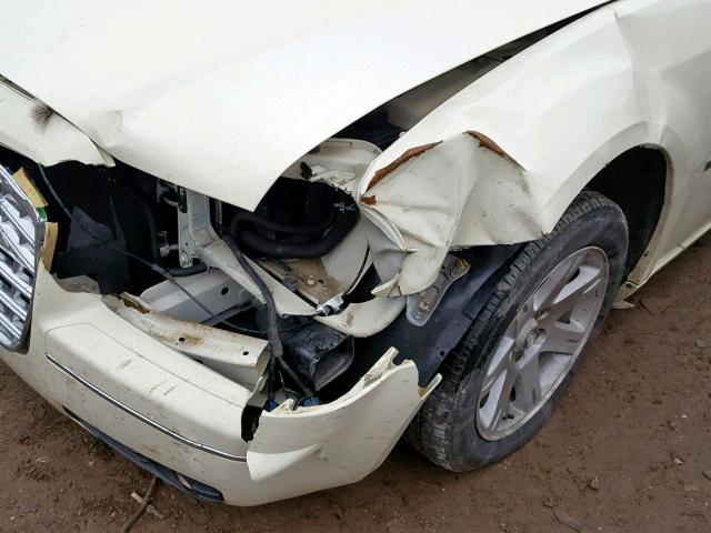 2C3LA53G08H224932 - 2008 CHRYSLER 300 TOURIN 白色 照片 9