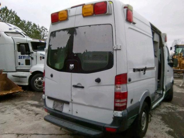 WD0PE745X85314906 - 2008 DODGE SPRINTER 2 WHITE photo 4