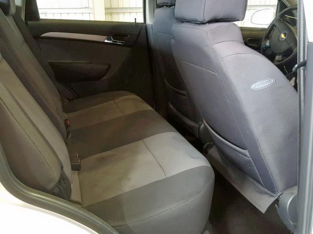 KL1TD66E99B396445 - 2009 CHEVROLET AVEO LS WHITE photo 6