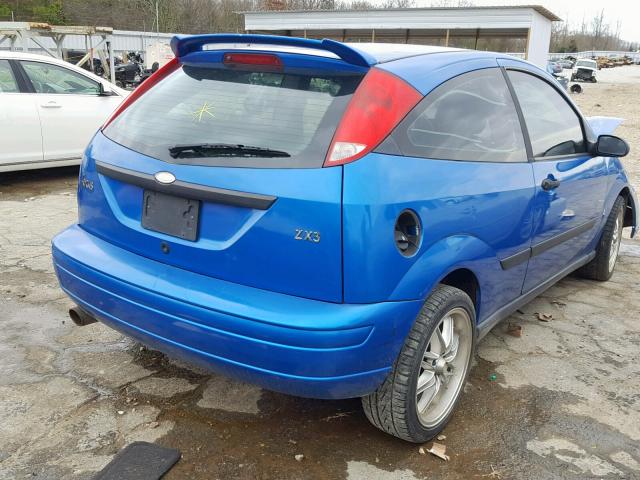 3FAFP31381R216380 - 2001 FORD FOCUS ZX3 BLUE photo 4