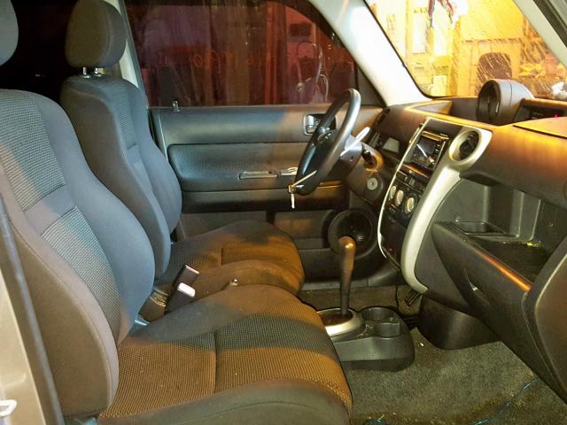 JTLKT324154027942 - 2005 TOYOTA SCION XB Күміс фото 5