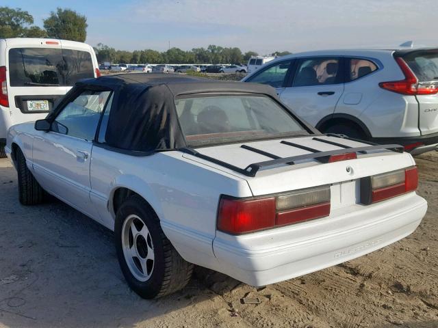 1FABP44AXJF115451 - 1988 FORD MUSTANG LX WHITE photo 3