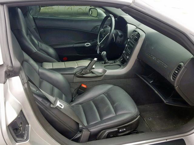 1G1YY26U375140406 - 2007 CHEVROLET CORVETTE SILVER photo 5