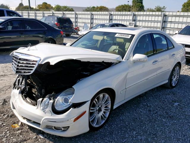 WDBUF56X58B292387 - 2008 MERCEDES-BENZ E 350 WHITE photo 2