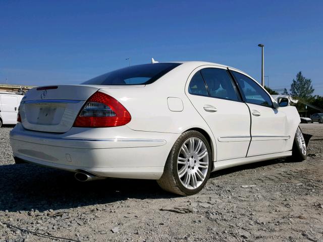 WDBUF56X58B292387 - 2008 MERCEDES-BENZ E 350 WHITE photo 4