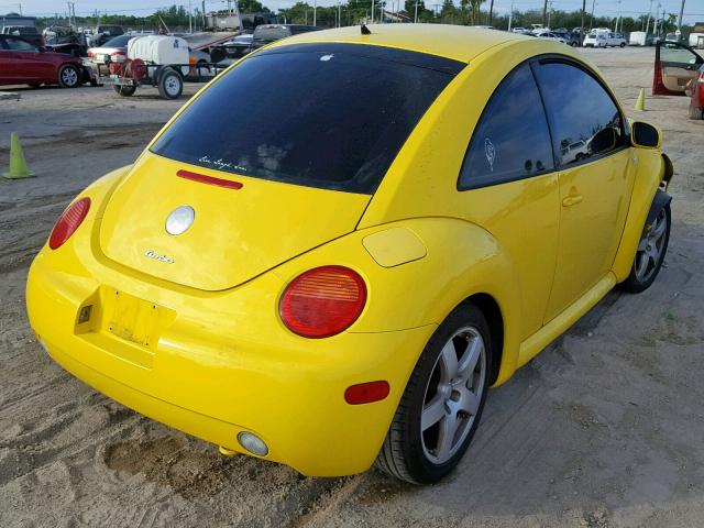 3VWCD21C52M452402 - 2002 VOLKSWAGEN NEW BEETLE YELLOW photo 4