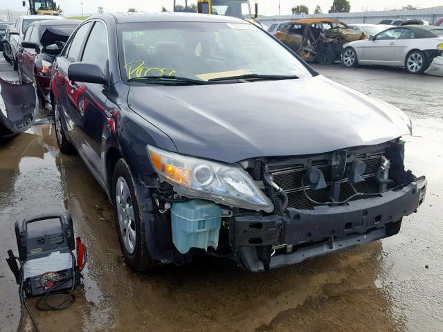 4T1BB3EK8BU143168 - 2011 TOYOTA CAMRY HYBR SILVER photo 1