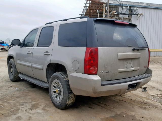 1GKFC13067J137990 - 2007 GMC YUKON GOLD photo 3