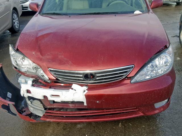 JTDBF30K650162748 - 2005 TOYOTA CAMRY LE MAROON photo 7