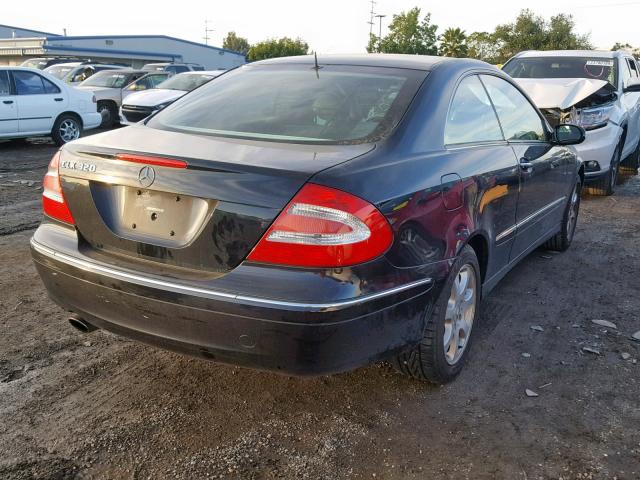 WDBTJ65J93F061085 - 2003 MERCEDES-BENZ CLK 320C BLACK photo 4