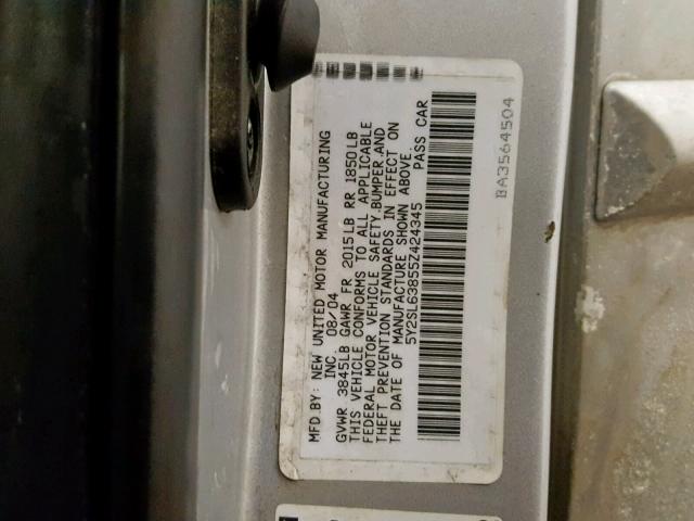 5Y2SL63855Z424345 - 2005 PONTIAC VIBE SILVER photo 10