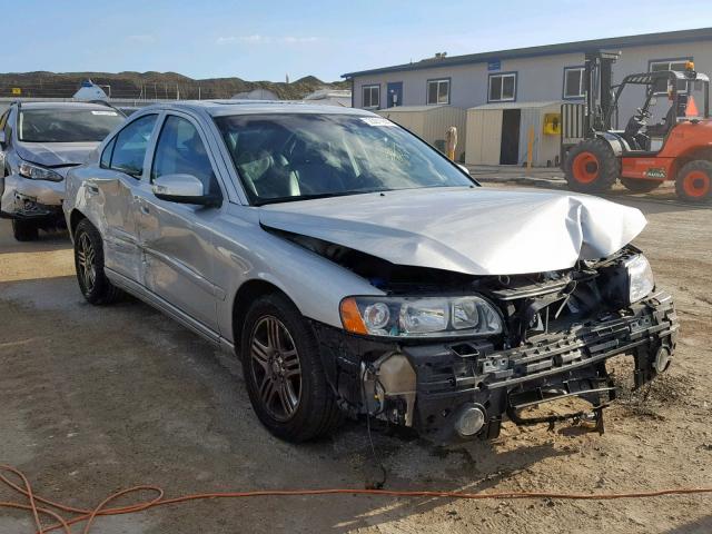 YV1RS592772635194 - 2007 VOLVO S60 2.5T SILVER photo 1