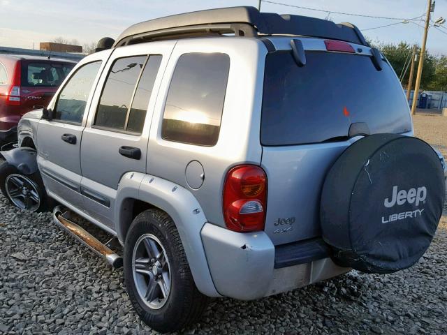 1J4GL38K24W141517 - 2004 JEEP LIBERTY RE SILVER photo 3