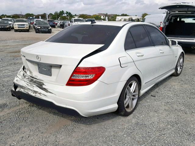 WDDGF4HB4CR219950 - 2012 MERCEDES-BENZ C 250 WHITE photo 4