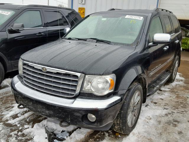 1A8HW582X8F140644 - 2008 CHRYSLER ASPEN LIMI BLACK photo 2