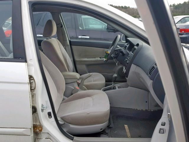 KNAFE222495598192 - 2009 KIA SPECTRA EX WHITE photo 5