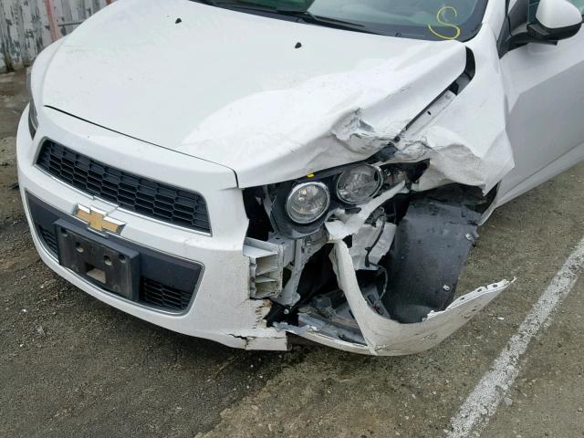 1G1JA6SH9D4180836 - 2013 CHEVROLET SONIC LS 白色 照片 9