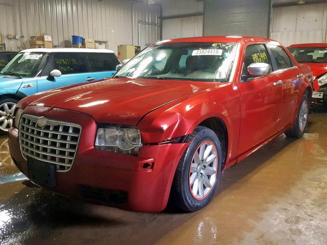 2C3KA43R77H854825 - 2007 CHRYSLER 300 RED photo 2