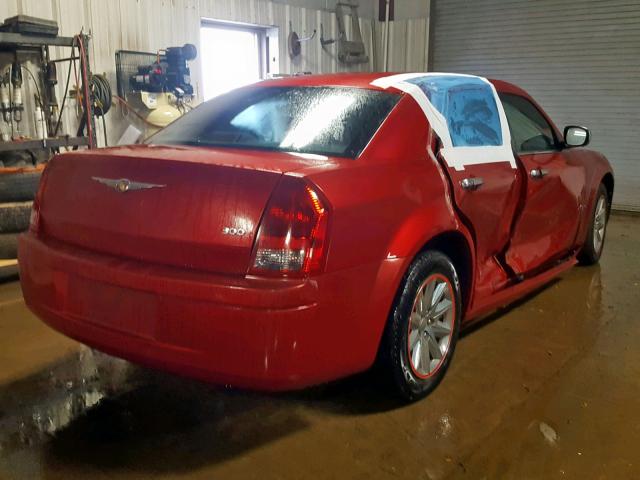 2C3KA43R77H854825 - 2007 CHRYSLER 300 RED photo 4