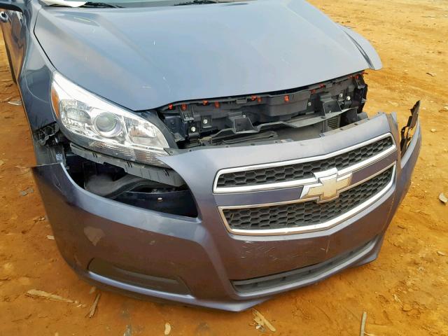 1G11C5SA3DF230240 - 2013 CHEVROLET MALIBU 1LT ლურჯი ფოტო 9