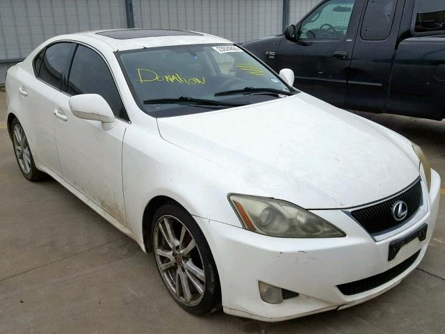 JTHBK262062009171 - 2006 LEXUS IS 250 WHITE photo 1