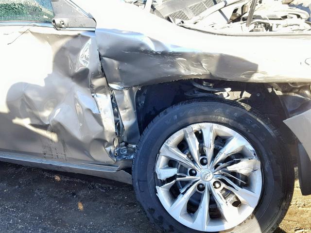 4T1BF1FK9GU502428 - 2016 TOYOTA CAMRY LE BEIGE photo 9