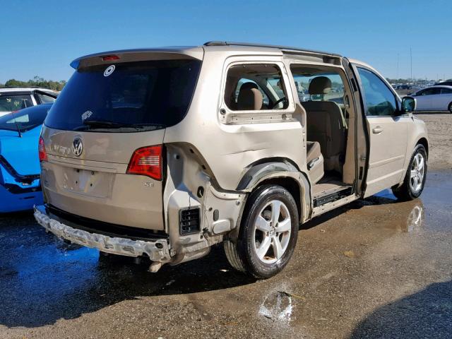 2V8HW34129R518110 - 2009 VOLKSWAGEN ROUTAN SE BEIGE photo 4