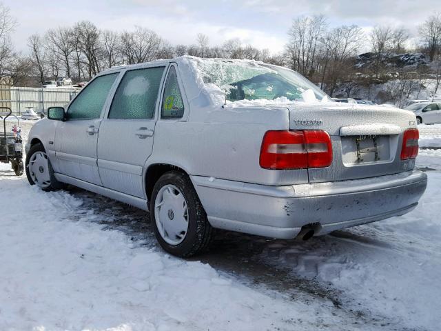 YV1LS5578W2509268 - 1998 VOLVO S70 SILVER photo 3