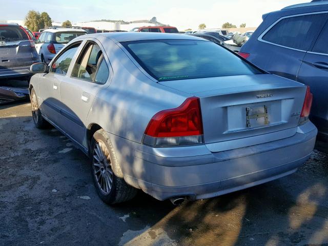 YV1RS53D912005601 - 2001 VOLVO S60 T5 SILVER photo 3