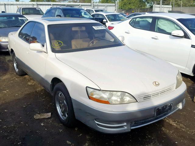 JT8GK13T9R0066059 - 1994 LEXUS ES 300 CREAM photo 1