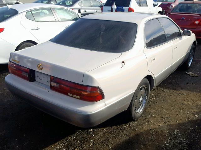 JT8GK13T9R0066059 - 1994 LEXUS ES 300 CREAM photo 4